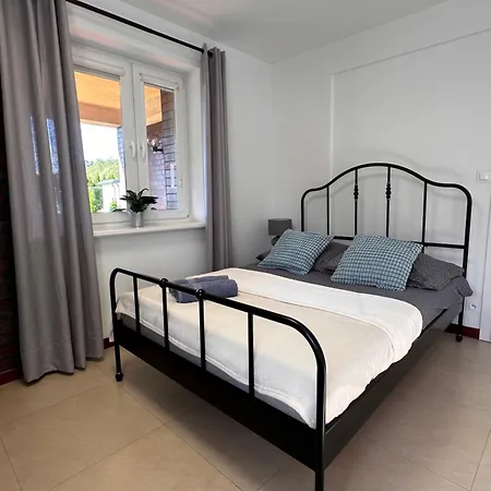 شقة Cozy Bay - 15 Minutes Drive From The Old Town