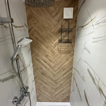 Cozy Bay - 15 Minutes Drive From The Old Town