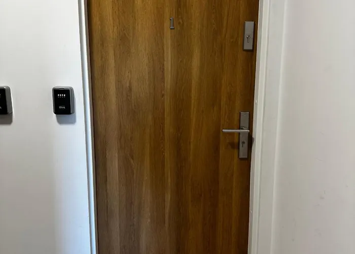 Cozy Bay - 15 Minutes Drive From The Old Town شقة