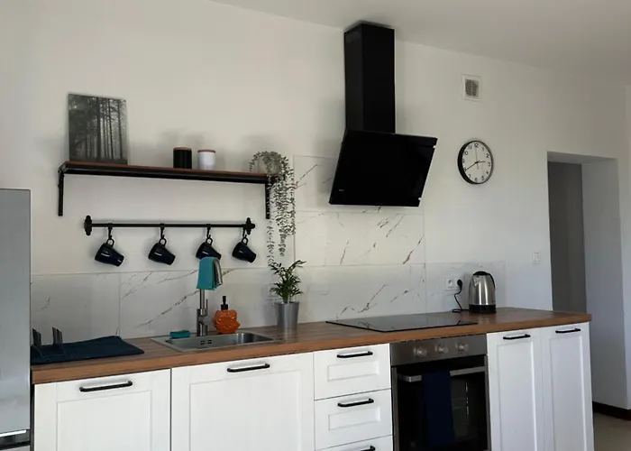 Cozy Bay - 15 Minutes Drive From The Old Town شقة